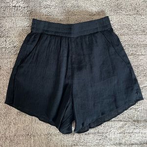 Abercrombie Crinkle Shorts